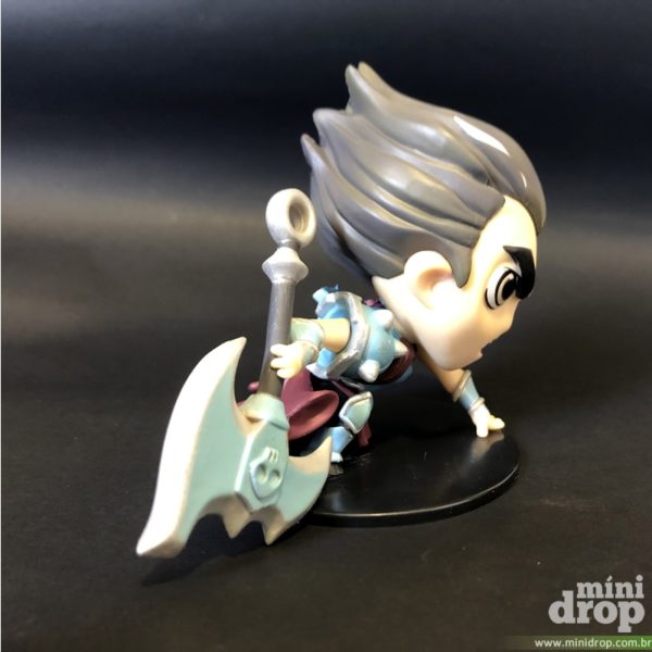 league-of-legends-boneco-darius-miniatura